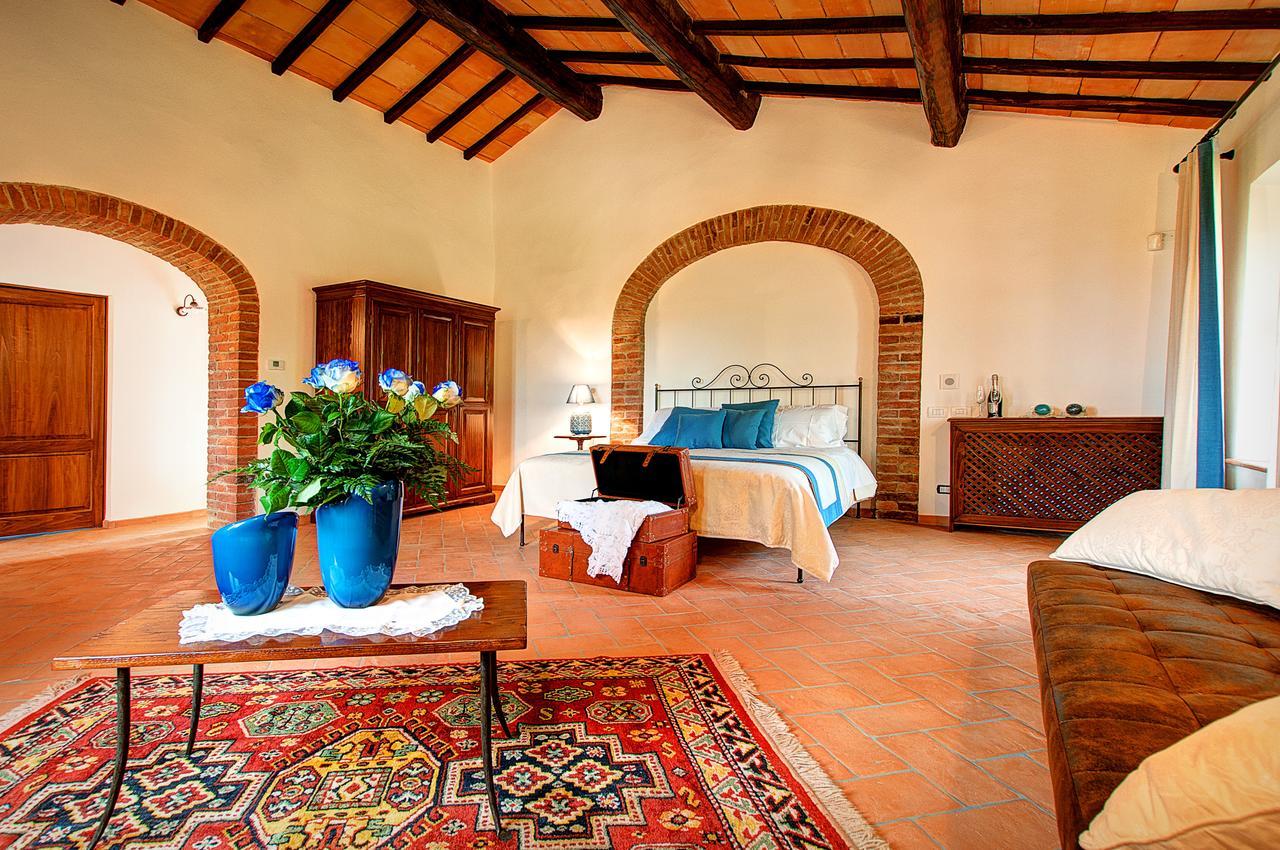 Il Giuncheto Bed & Breakfast Trequanda Dış mekan fotoğraf